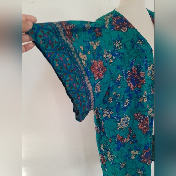 Maurices floral Print kimono size XL - Picture 4 of 12